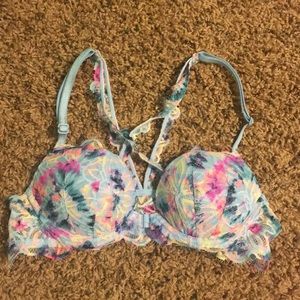 VS Pink Lace Push Up Bra